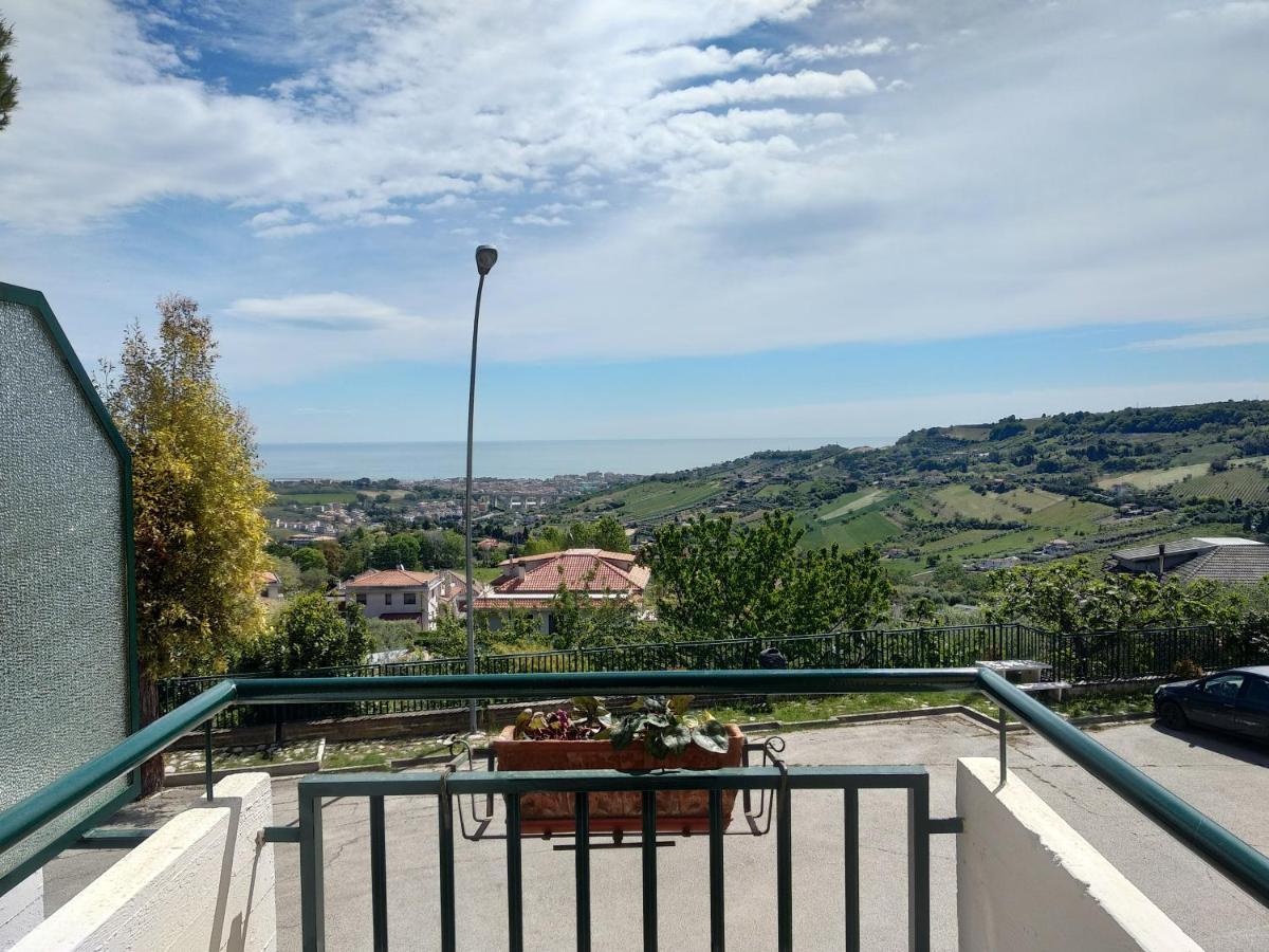 Hotel Ristorante Il Grillo Acquaviva Picena Eksteriør billede