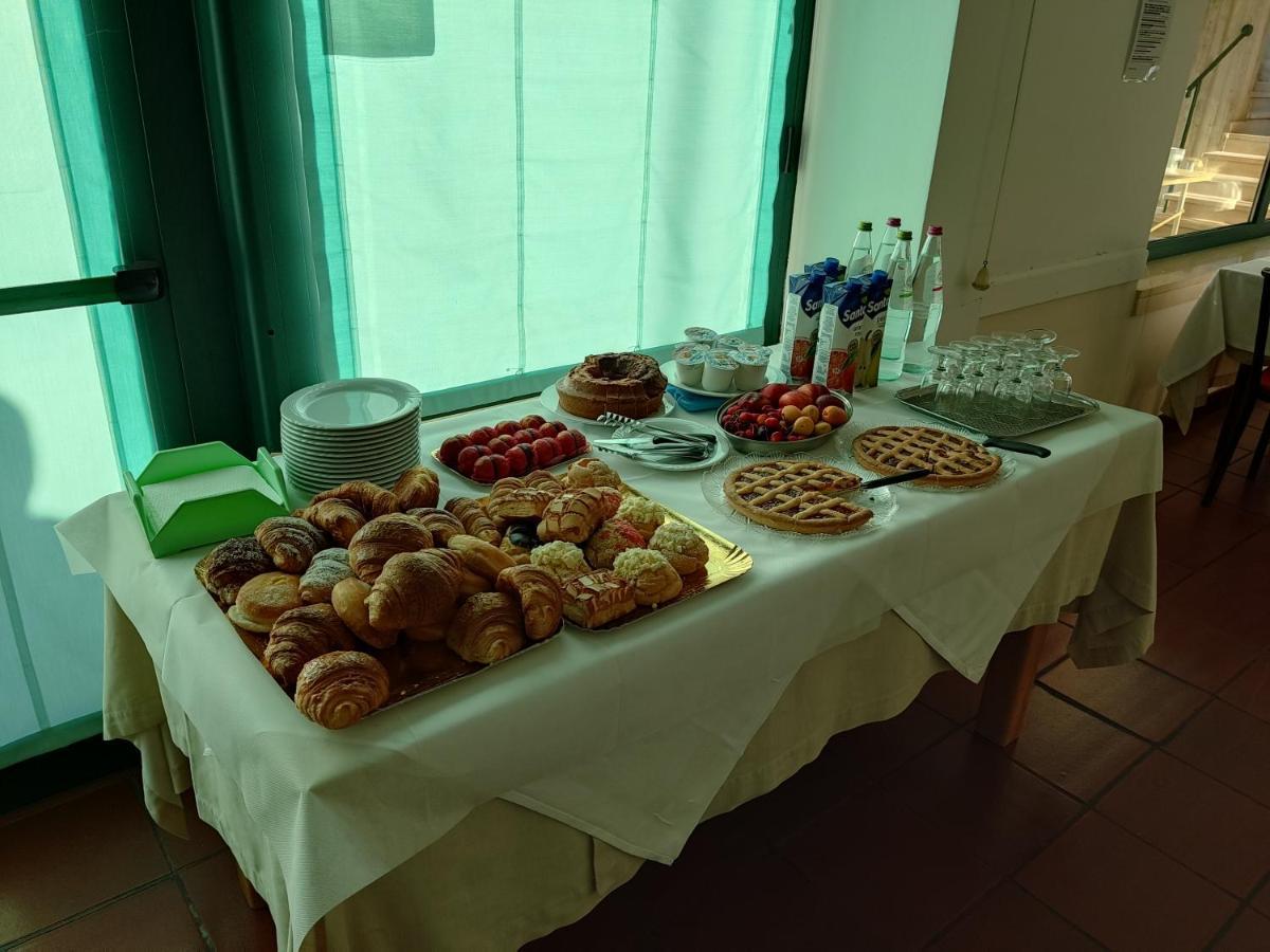 Hotel Ristorante Il Grillo Acquaviva Picena Eksteriør billede